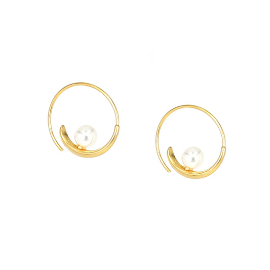 NOEMI PEARL HOOP EARRINGS